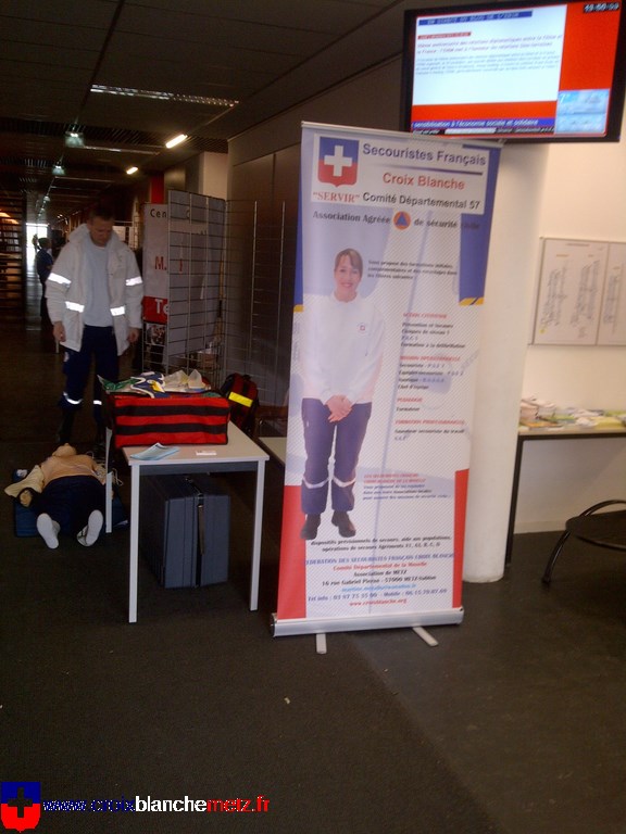 Stand de promotion ENIM 27-02-2014